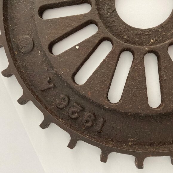 Vintage International Harvester Planter Plate No. 1926A IH Farm Tractor - Picture 3 of 4